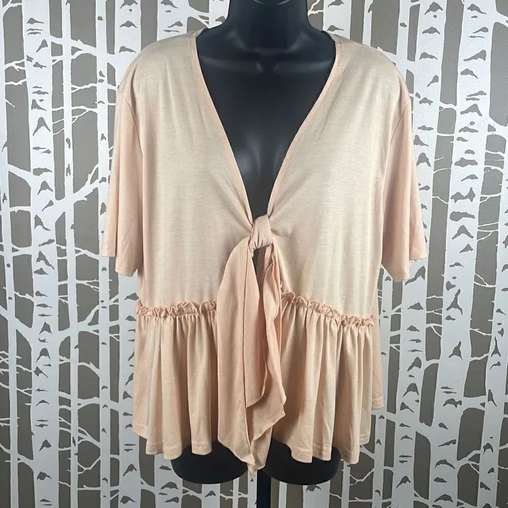 Tie Front Ruffled Front Hem Tee 2XL Peach